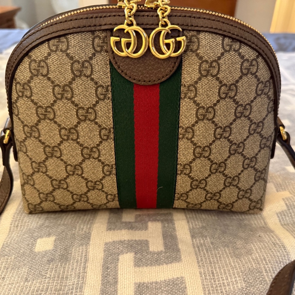 Authentic Gucci Ophidia Crossbody Bag.  Gold hardware with two GG zipper pulls